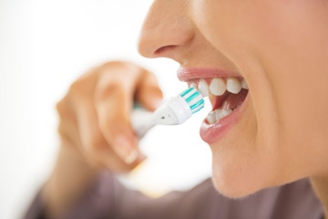 Toothbrushing Tips from Dr. Young Lee | Bellevue Overlake Dentist